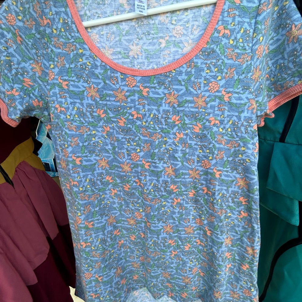 Floral shirt lularoe